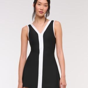 Abercrombie & Fitch YPB sculptLUX V-Neck Mini Dress